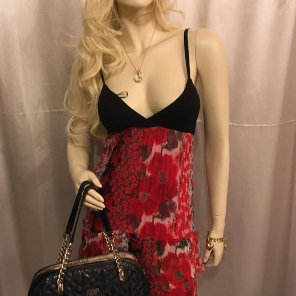 ADORABLE flowy ruffeled bottom GUESS summer dress! - Picture 5 of 15